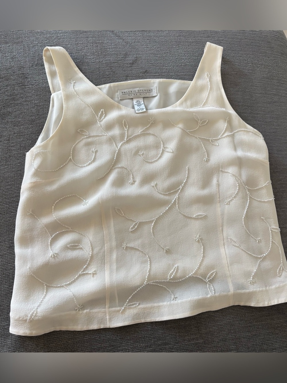 Gently Used Valerie Stevens White Dressy Tank